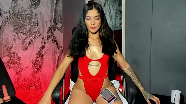 Snapshot of Trinna_harperr chatting on 03.06.25 Trinna harperr online show from 03.06.25