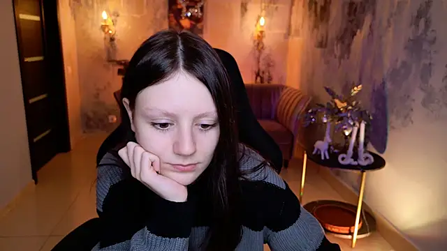 Snapshot of VeliraBraitberg chatting on 01.05.25 VeliraBraitberg online show from 01.05.25