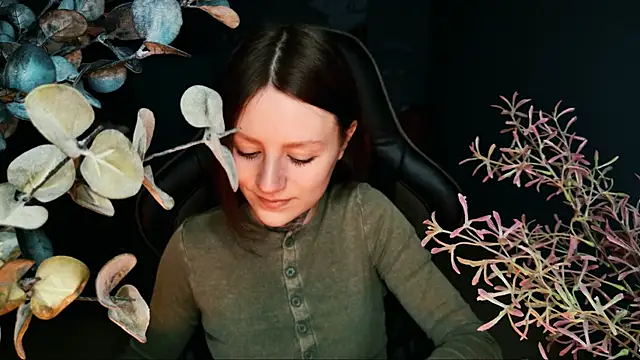 Snapshot of VeliraBraitberg chatting on 03.14.25 VeliraBraitberg online show from 03.14.25