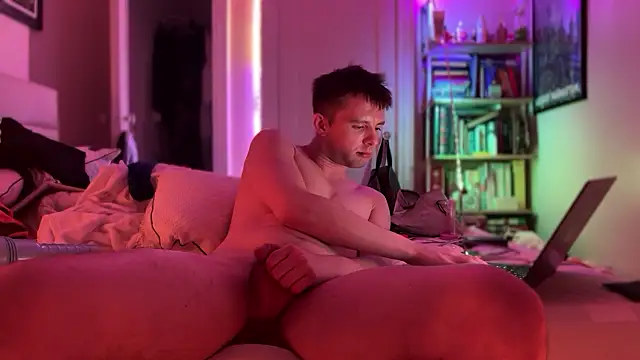 Snapshot of CupidZass chatting on 12.06.24 CupidZass online show from 12.06.24