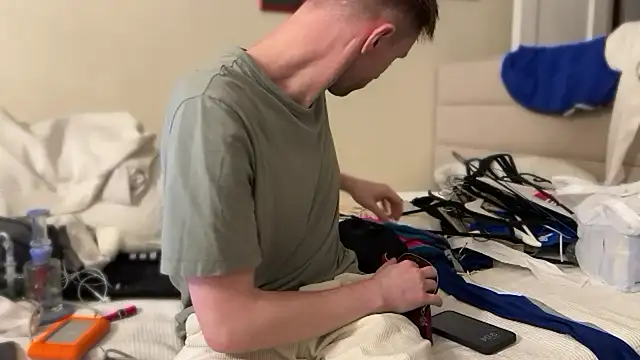 Snapshot of CupidZass chatting on 02.01.25 CupidZass online show from 02.01.25