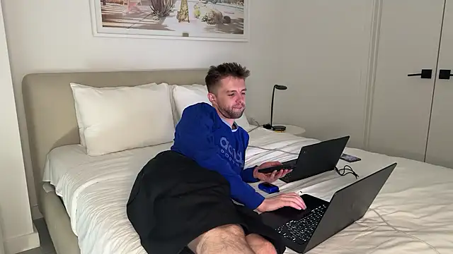 Snapshot of CupidZass chatting on 02.06.25 CupidZass online show from 02.06.25