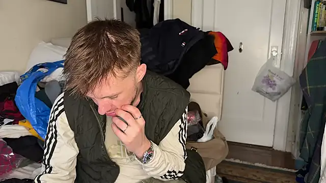 Snapshot of CupidZass chatting on 02.27.25 CupidZass online show from 02.27.25