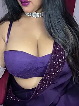 Snapshot of Playful__Princess chatting on 02.16.25 Playful  Princess online show from 02.16.25