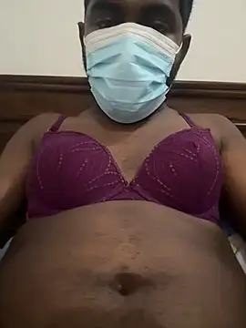 Snapshot of cuteboyllc chatting on 10.29.25 cuteboyllc online show from 10.29.25