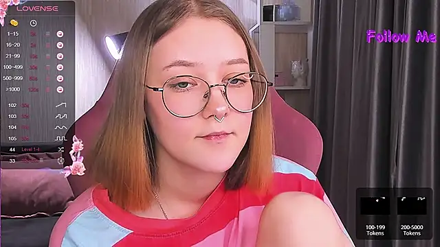 Snapshot of bunny_bubble chatting on 12.10.24 bunny bubble online show from 12.10.24