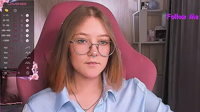 Snapshot of bunny_bubble chatting on 12.30.24 bunny bubble online show from 12.30.24