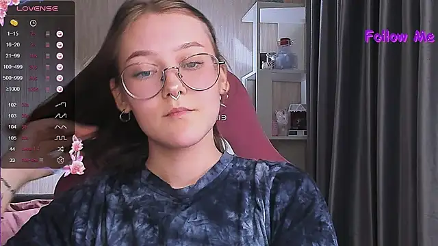 Snapshot of bunny_bubble chatting on 01.10.25 bunny bubble online show from 01.10.25