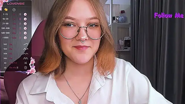 Snapshot of bunny_bubble chatting on 01.18.25 bunny bubble online show from 01.18.25