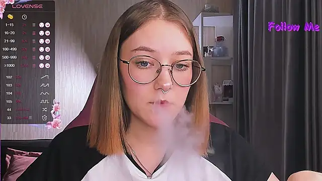 Snapshot of bunny_bubble chatting on 01.19.25 bunny bubble online show from 01.19.25