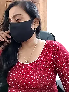 Snapshot of Ritusri_Dotta chatting on 12.20.24 Ritusri Dotta online show from 12.20.24