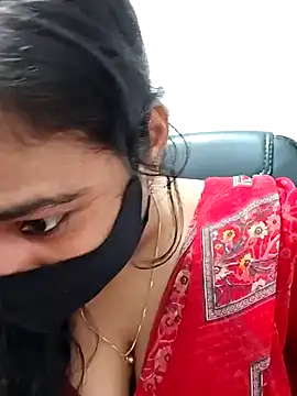 Snapshot of Ritusri_Dotta chatting on 12.25.24 Ritusri Dotta online show from 12.25.24