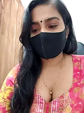 Snapshot of Ritusri_Dotta chatting on 12.27.24 Ritusri Dotta online show from 12.27.24