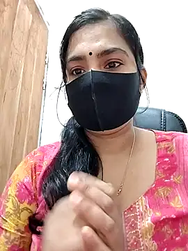 Snapshot of Ritusri_Dotta chatting on 01.13.25 Ritusri Dotta online show from 01.13.25