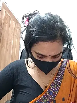 Snapshot of Ritusri_Dotta chatting on 02.07.25 Ritusri Dotta online show from 02.07.25