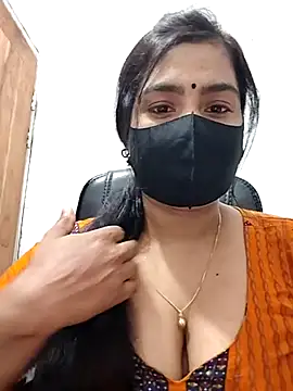 Snapshot of Ritusri_Dotta chatting on 03.13.25 Ritusri Dotta online show from 03.13.25