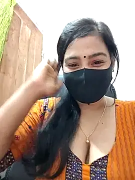 Snapshot of Ritusri_Dotta chatting on 03.14.25 Ritusri Dotta online show from 03.14.25