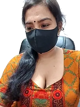 Snapshot of Ritusri_Dotta chatting on 03.17.25 Ritusri Dotta online show from 03.17.25