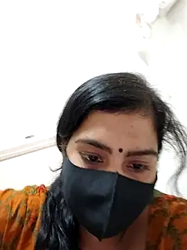 Snapshot of Ritusri_Dotta chatting on 03.21.25 Ritusri Dotta online show from 03.21.25