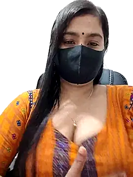 Snapshot of Ritusri_Dotta chatting on 09.25.25 Ritusri Dotta online show from 09.25.25