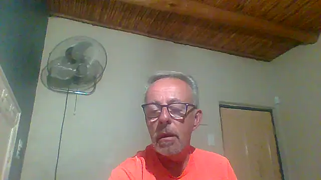tuggy59 online show from 10.12.25