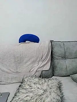 Snapshot of bebygirl143s chatting on 03.14.25 bebygirl143s online show from 03.14.25