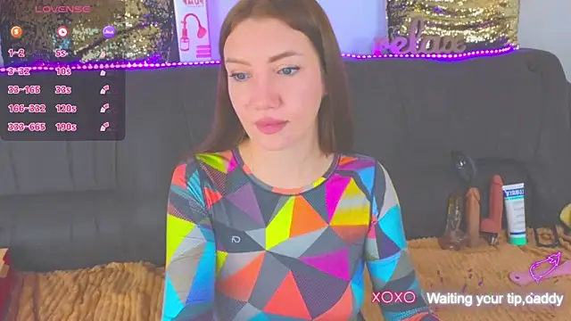 Snapshot of AlexaStoun chatting on 01.08.25 AlexaStoun online show from 01.08.25