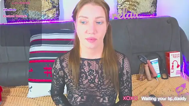 Snapshot of AlexaStoun chatting on 01.12.25 AlexaStoun online show from 01.12.25