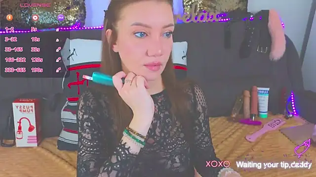 Snapshot of AlexaStoun chatting on 01.27.25 AlexaStoun online show from 01.27.25