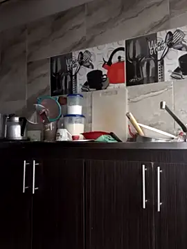 Snapshot of stefanie010 chatting on 09.18.25 stefanie010 online show from 09.18.25