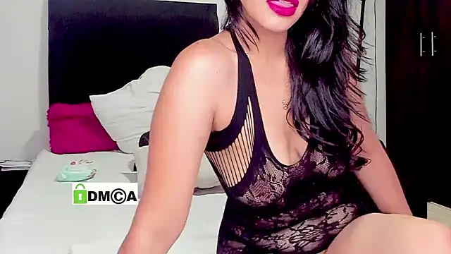 Snapshot of Scarlette1312 chatting on 12.08.24 Scarlette1312 online show from 12.08.24