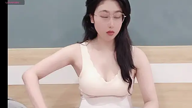 Snapshot of Chuppa_Chup chatting on 01.10.25 Chuppa Chup online show from 01.10.25