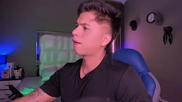 Snapshot of Niicky1_ chatting on 09.14.25 Niicky1  online show from 09.14.25