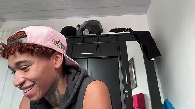 sexy blacks  online show from 01.06.25