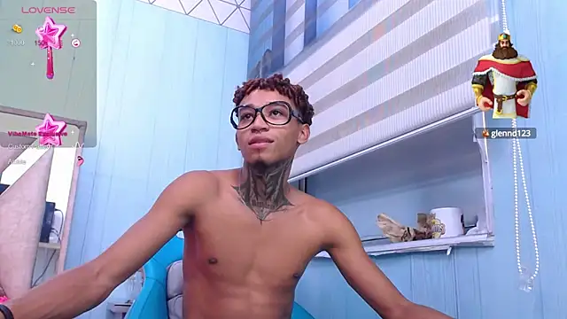 sexy blacks  online show from 01.17.25