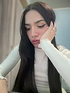 Snapshot of ShannonShanny chatting on 01.22.25 ShannonShanny online show from 01.22.25