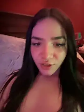 Snapshot of ShannonShanny chatting on 02.01.25 ShannonShanny online show from 02.01.25