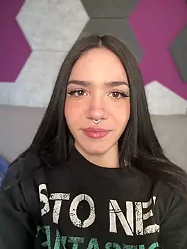 Snapshot of ShannonShanny chatting on 03.19.25 ShannonShanny online show from 03.19.25