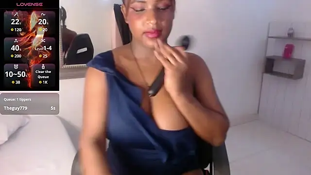 Snapshot of NikitaKiss chatting on 01.10.25 NikitaKiss online show from 01.10.25