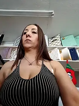 Snapshot of Mia_Novikov chatting on 12.08.24 Mia Novikov online show from 12.08.24