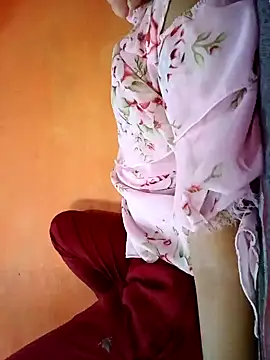 Snapshot of Mangla_Bhabhi chatting on 09.22.25 Mangla Bhabhi online show from 09.22.25