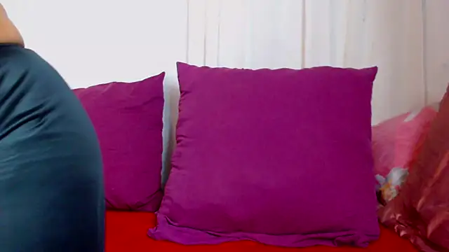 Snapshot of Freakyassnwildx chatting on 09.15.25 Freakyassnwildx online show from 09.15.25