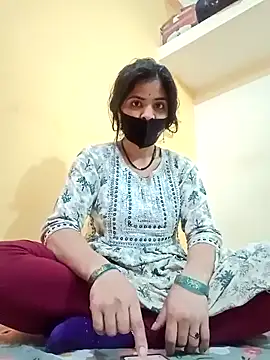 Snapshot of Mamta_Chaterjee chatting on 01.13.25 Mamta Chaterjee online show from 01.13.25