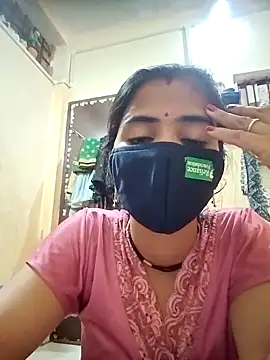 Snapshot of Mamta_Chaterjee chatting on 09.18.25 Mamta Chaterjee online show from 09.18.25