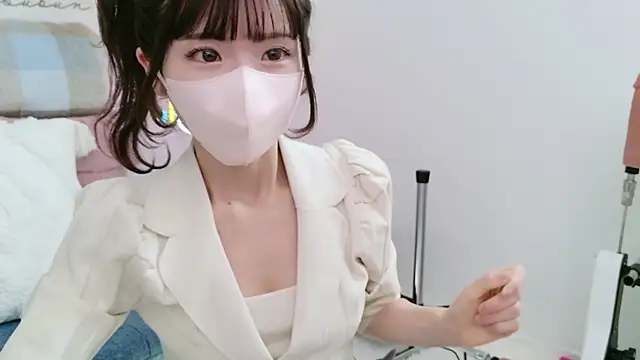 Snapshot of -minami- chatting on 03.08.25 -minami- online show from 03.08.25