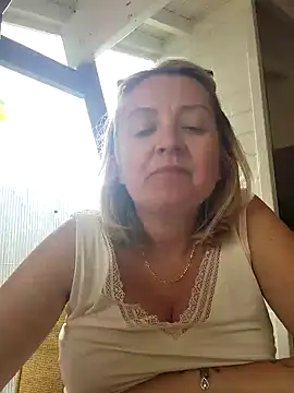 Snapshot of lady_charlyne chatting on 01.24.25 lady charlyne online show from 01.24.25