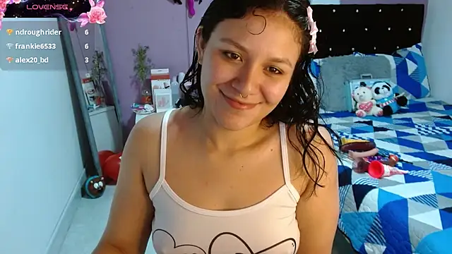 Snapshot of soniafuckboobs chatting on 03.03.25 soniafuckboobs online show from 03.03.25