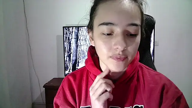 Snapshot of aineangeel chatting on 02.19.25 aineangeel online show from 02.19.25