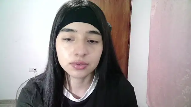 Snapshot of aineangeel chatting on 09.26.25 aineangeel online show from 09.26.25