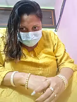 Snapshot of kunjan789 chatting on 02.02.25 kunjan789 online show from 02.02.25